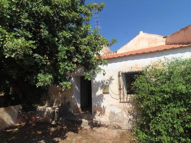 Masía en venta en Málaga, El Cortijuelo. Casa con terreno en Puerto de la Torre. Masías.