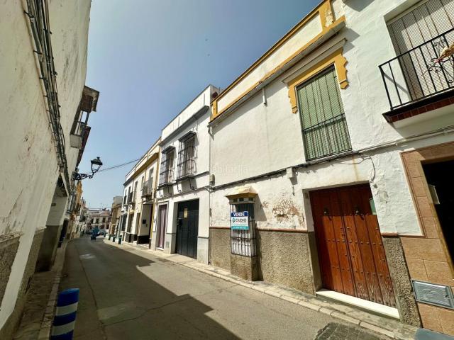Masía en venta en Marchena. CASA PARA REFORMA EN CALLE QUEMÁ. Masías.
