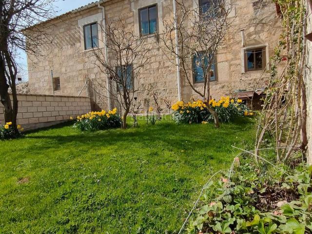 Masía en venta en Merindad de Río Ubierna. Masías Merindad de Río.