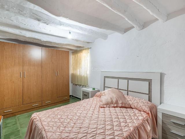 Masía en venta en Montefrío. Casa rural en término de Montefrío. Masías.