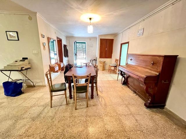 Masía en venta en Monòver. Masías.