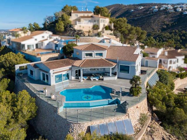 Chalet en venta en Moraira, Casco Urbano. Chalets.