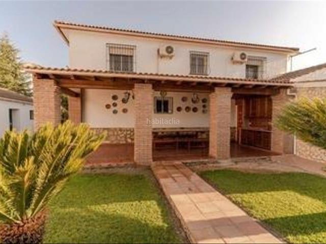 Masía en venta en Moraleda de Zafayona. SE VENDE FINCA Y CHALET CON LICENCIA TURISTICA EN MORALEDA DE ZAFAYONA_GRANADA. Masías Moraleda de.