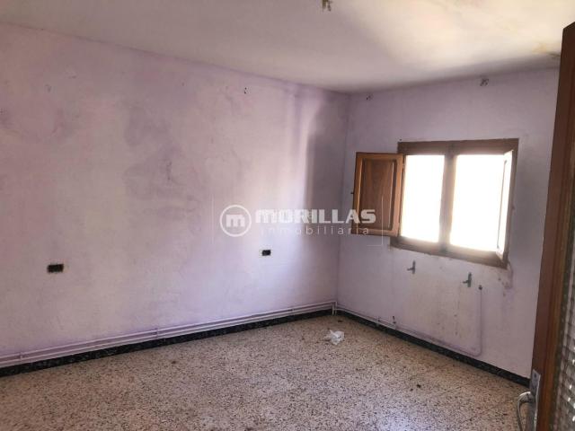Masía en venta en Moratalla. Casa con 2 viviendas independientes. Masías.
