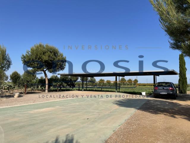 Masía en venta en Murcia, Los Martínez del Puerto. Se Vende Casa de campo con 7000m2 de terreno totalmente vallado y una nave de 150m2. Masías.