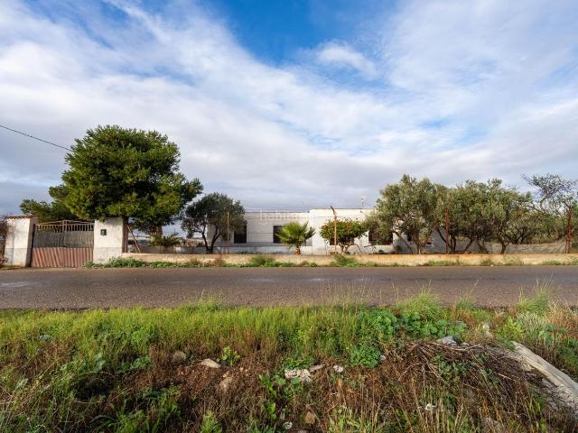 Masía en venta en Níjar, San Isidro Campohermoso. Casa con terreno. Masías.