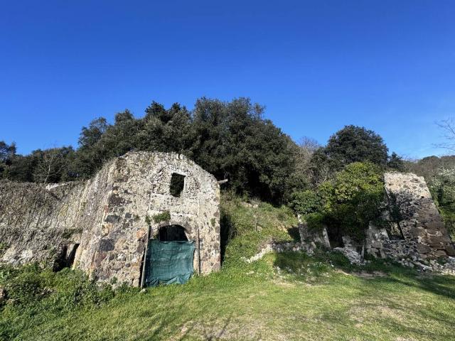 Masia en venta en Olot