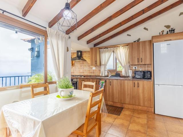 Masía en venta en Orotava La, La Perdoma San Antonio Benijos. Minicasa con viña. Masías Orotava.