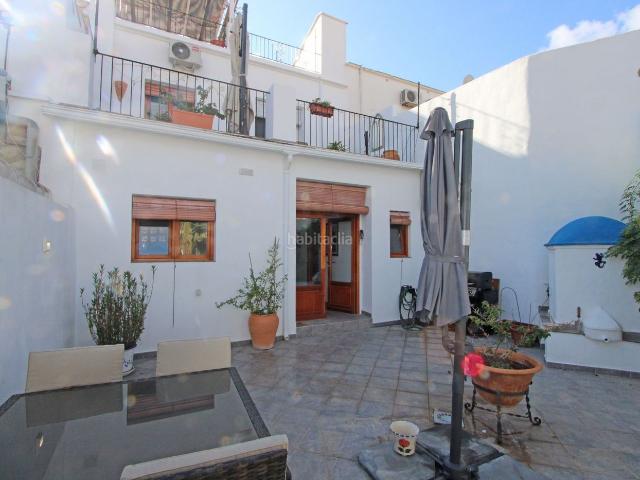 Masía en venta en Orba. Preciosa casa de pueblo a la venta en Orba. Masías.