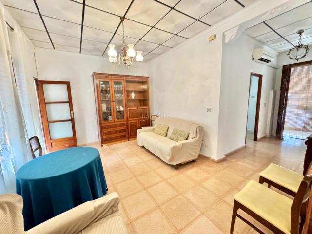 Masía en venta en Orihuela, Montepinar La Aparecida Raiguero. MARAVILLOSA CASA A TAN SOLO 2 MIN DE ORIHUELA CON PATIO AMPLIO, REFORMADA Y MUY ECONÓMICA VISITELA!. Masías.
