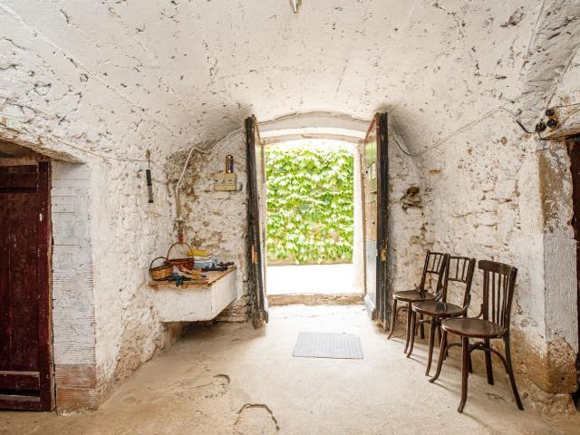 Masía en venta en Palau de Santa Eulàlia. Casa del siglo XIX con amplio terreno en Palau de Santa Eulalia. Masías Palau de Santa.