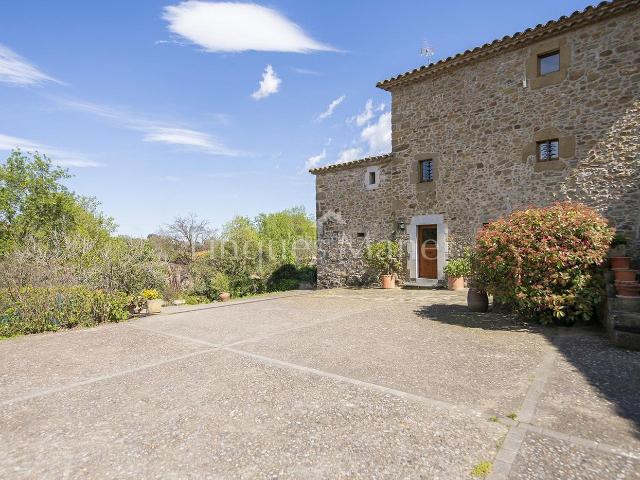 Masía en venta en Cornellà del Terri. Masías Cornellà del.