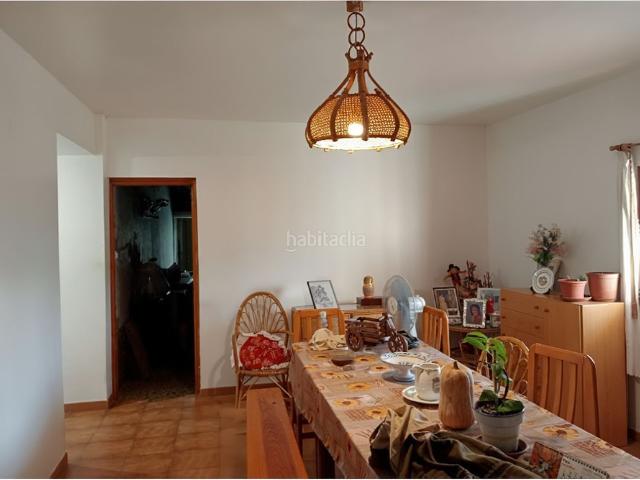 Masía en venta en Pastriz. ¿Buscas espacio de verdad?. Masías.