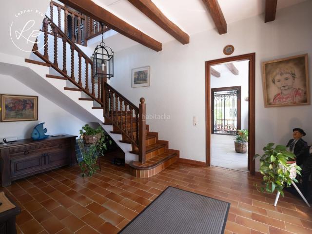 Masía en venta en Pedret i Marzà. Espectacular casa con hípica en la Costa Brava a solo 10 minutos de las playas. Masías Pedret i.