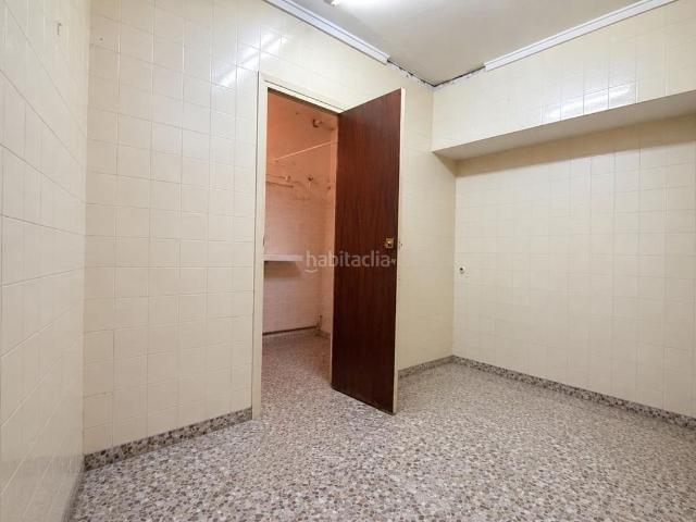 Masía en venta en Pego. Casa de pueblo con gran potencial en el corazón de Pego. Masías.