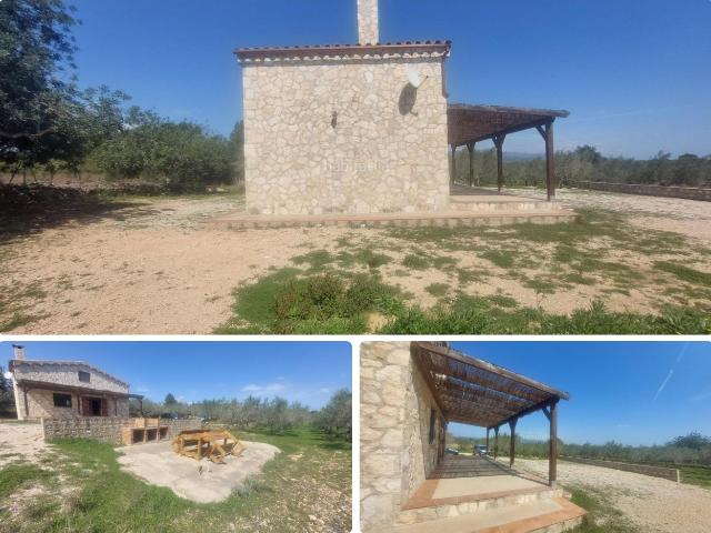 Masía en venta en Perelló El Costa Dorada. Auténtica joya rústica en El Perelló tranquilidad, naturaleza y confort. Masías Perelló.