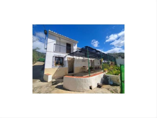 Masía en venta en Periana. Gran finca con casa a 5 minutos de Periana. Masías.