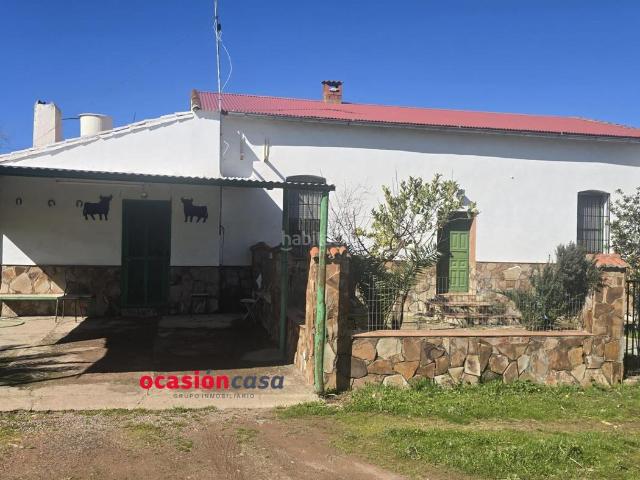 Masía en venta en Peñarroya Pueblonuevo. FINCA RÚSTICA DE 5 HA CON VIVIENDA. Masías Peñarroya.