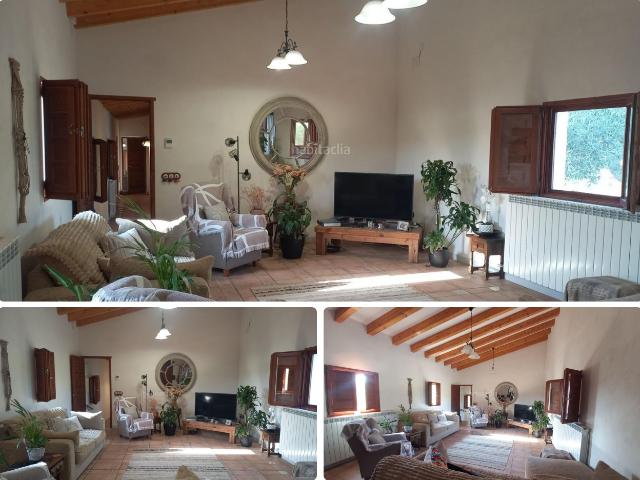 Masía en venta en Rasquera Costa Dorada. Espectacular casa de campo. Masías.