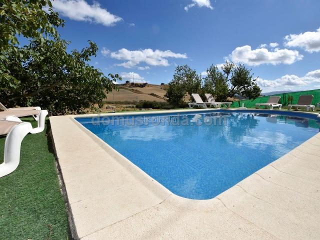 Masía en venta en Ronda, Partidas Norte. CASA DE CAMPO CON PISCINA A 15 MIN DE RONDA. Masías.