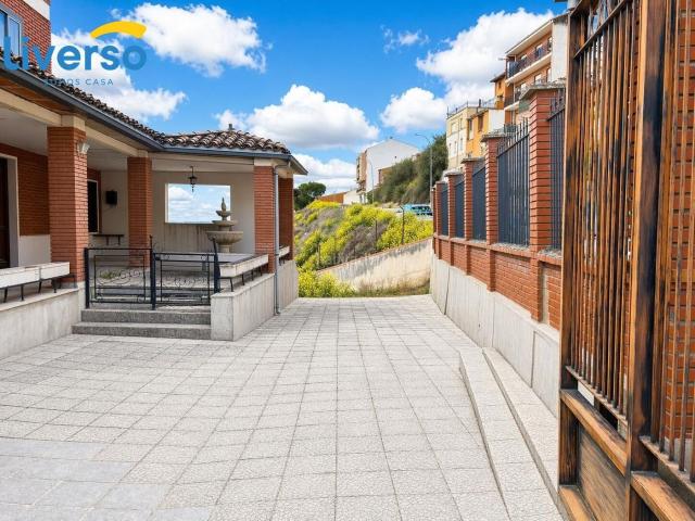 Masía en venta en Roa. IMPRESIONANTE CASA EN VENTA EN ROA DE DUERO. Masías.