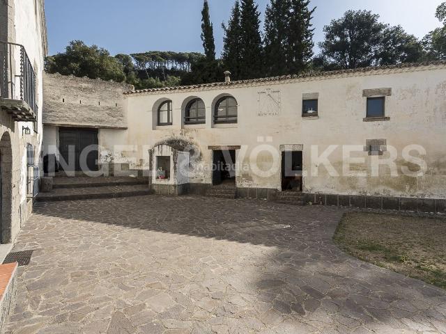Masía en venta en Sant Celoni. Histórica Masía en Sant Celoni. Masías Sant.