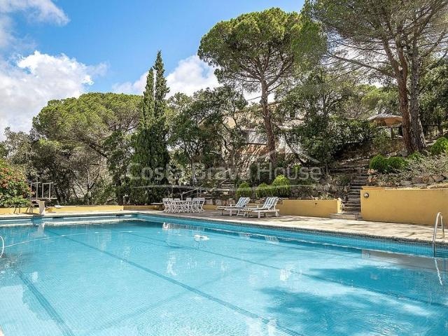 Masía en venta en Sant Feliu de Guíxols, de 446 m² 5 habitaciones por 795.000