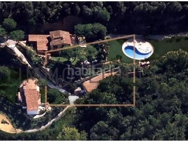 Masía en venta en Sant Iscle de Vallalta. Exclusivo conjunto de masías en el Parque Natural del Montnegre Privacidad absoluta a 15 min del mar. Masías Sant Iscle de.