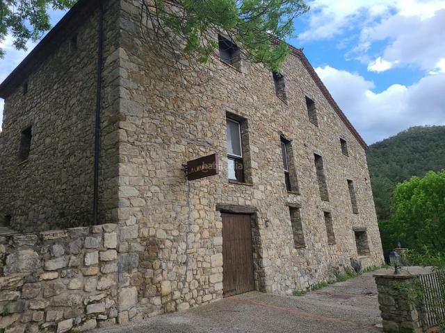 Masía en venta en Sant Joan les Fonts. Espectacular masía catalana situada en la Garrotxa en el pueblo de la Vall del Bac. Masías Sant Joan les.