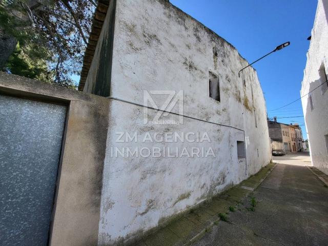 Masía en venta en San Rafael del Río. CASA EN VENTA PARA REFORMAR EN SAN RAFAEL DEL RIO. Masías San Rafael del.