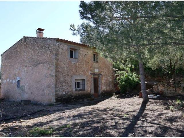 MASIA EN VILAFAMES CON TERRENO