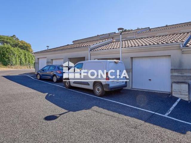 Saint macaire: maison t4 vendue louee