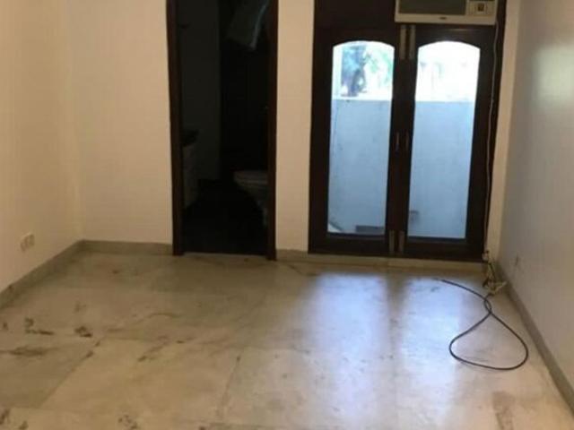 Masjid Moth, Greater Kailash 3 Bedroom 300 Sq. Yd. Builder Floor in Masjid Moth Delhi Listing ID: #10378