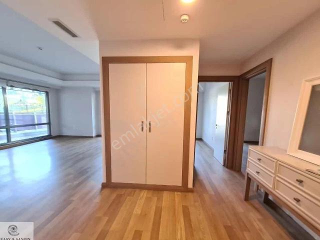 Maslak 1453kiralık 3+1 Daire*boş*aylık Ödeme