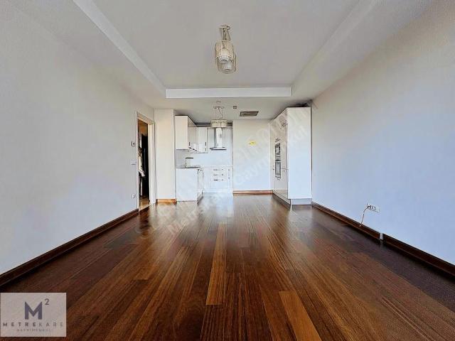 Maslak Mashattan 1+1 Boş Kiralık Daire Güncel Levent Cephe