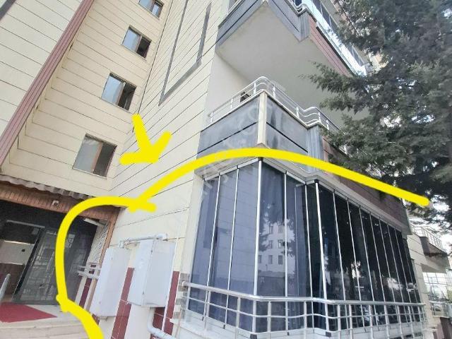 Masrafsız fiyat Düştü havaalanıkavşağı newrozpark Civarı 1+1