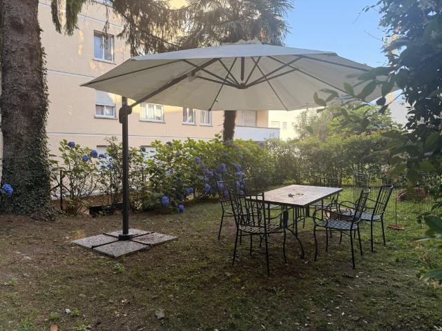 MASSAGNO 3.5 LOCALI RINNOVATO FINEMENTE GIARDINO PRIVATO
