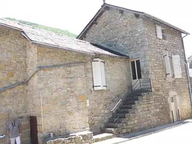 Massegros Causses Gorges 48500 Achat / Vente appartement 5 pièces t5