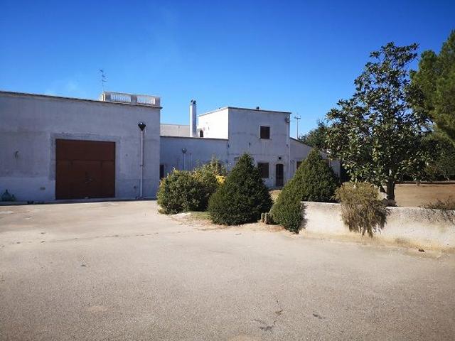MASSERIA A GIOIA DEL COLLE