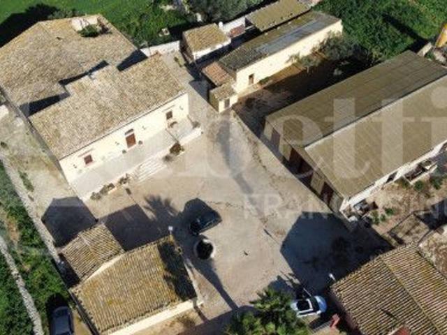 Masseria in vendita a Santa Croce Camerina