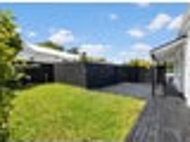 Massey, 3 bedrooms, $670 pw