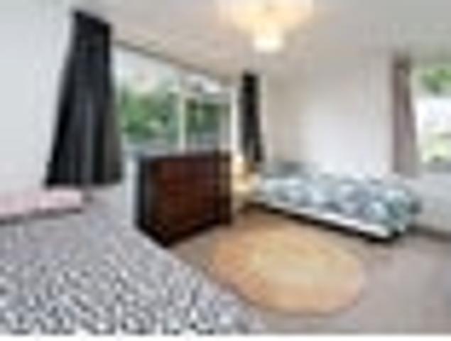 Massey, 3 bedrooms, $675 pw