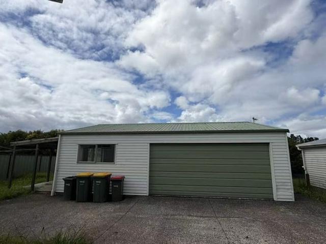 Massey, 1 bedroom