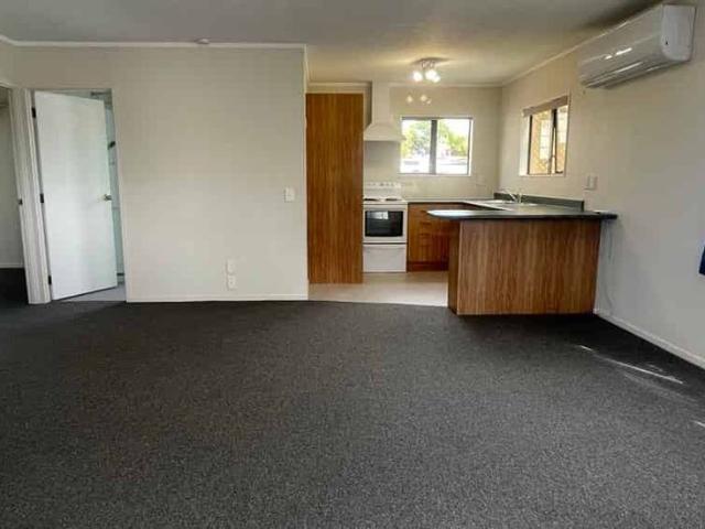 Massey, 2 bedroom $545 per week