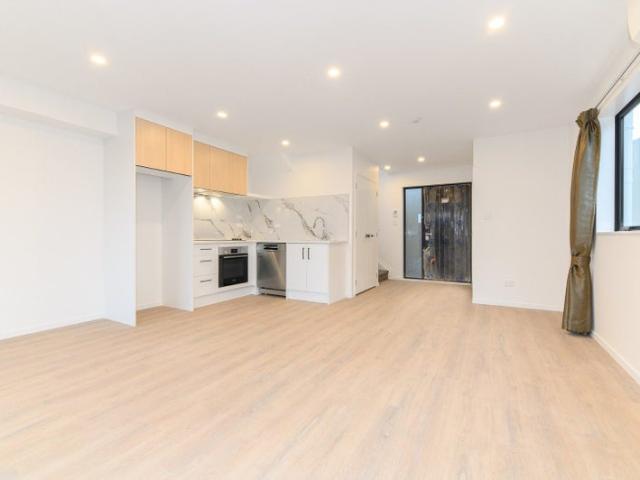 Massey, 2 bedrooms