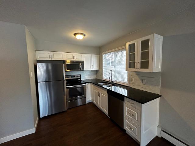 Massey House Bachelor [object Promise] for Rent