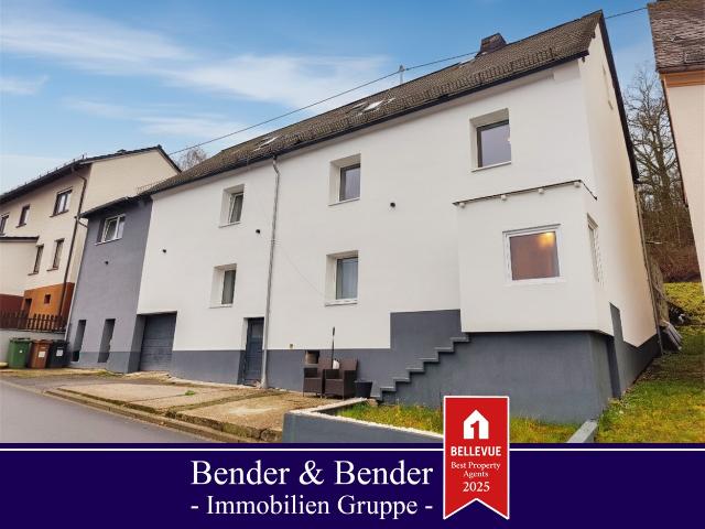 Massiv gebautes Doppelhaus mit Garten, Terrasse und Erweiterungspotenzial!
