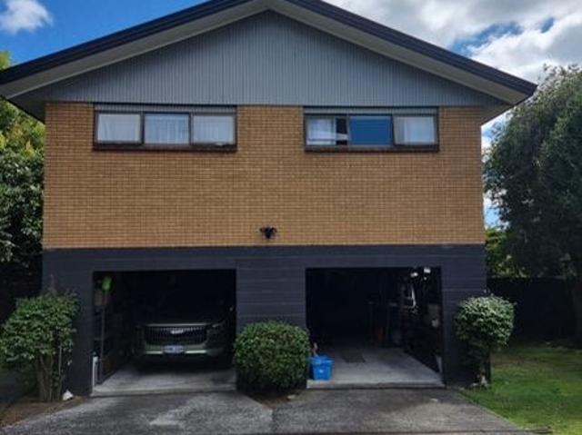 matua, 4 bedrooms