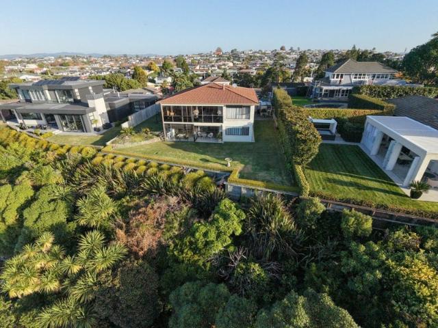 matua, 2 bedrooms