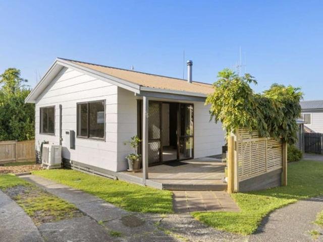 matua, 3 bedrooms